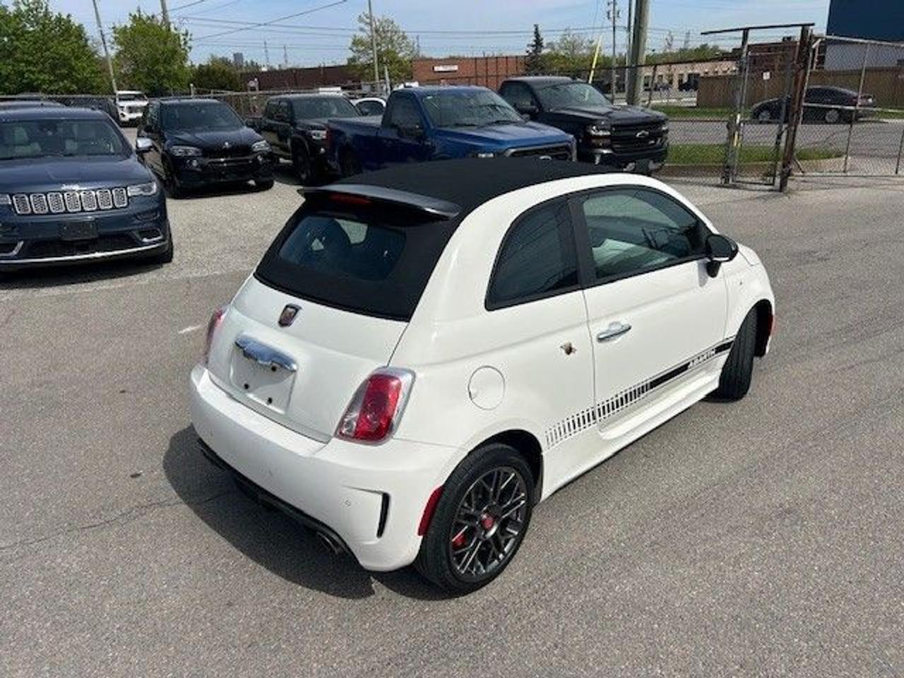 2013 Fiat 500 Abarth Photo