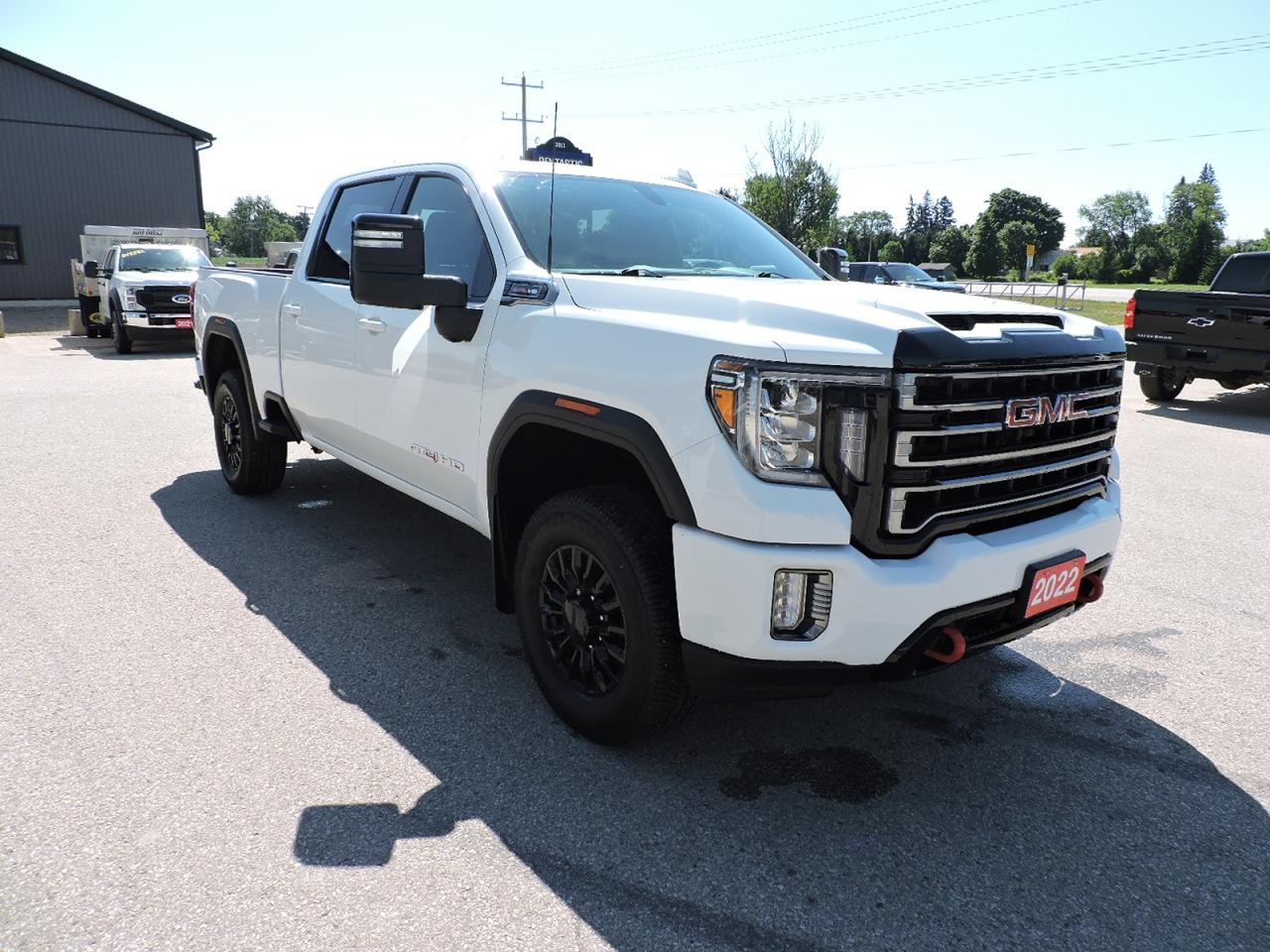 2022 GMC Sierra 2500 AT4 6.6L Gas 4X4 Leather Factory 5Th Wheel Pkg