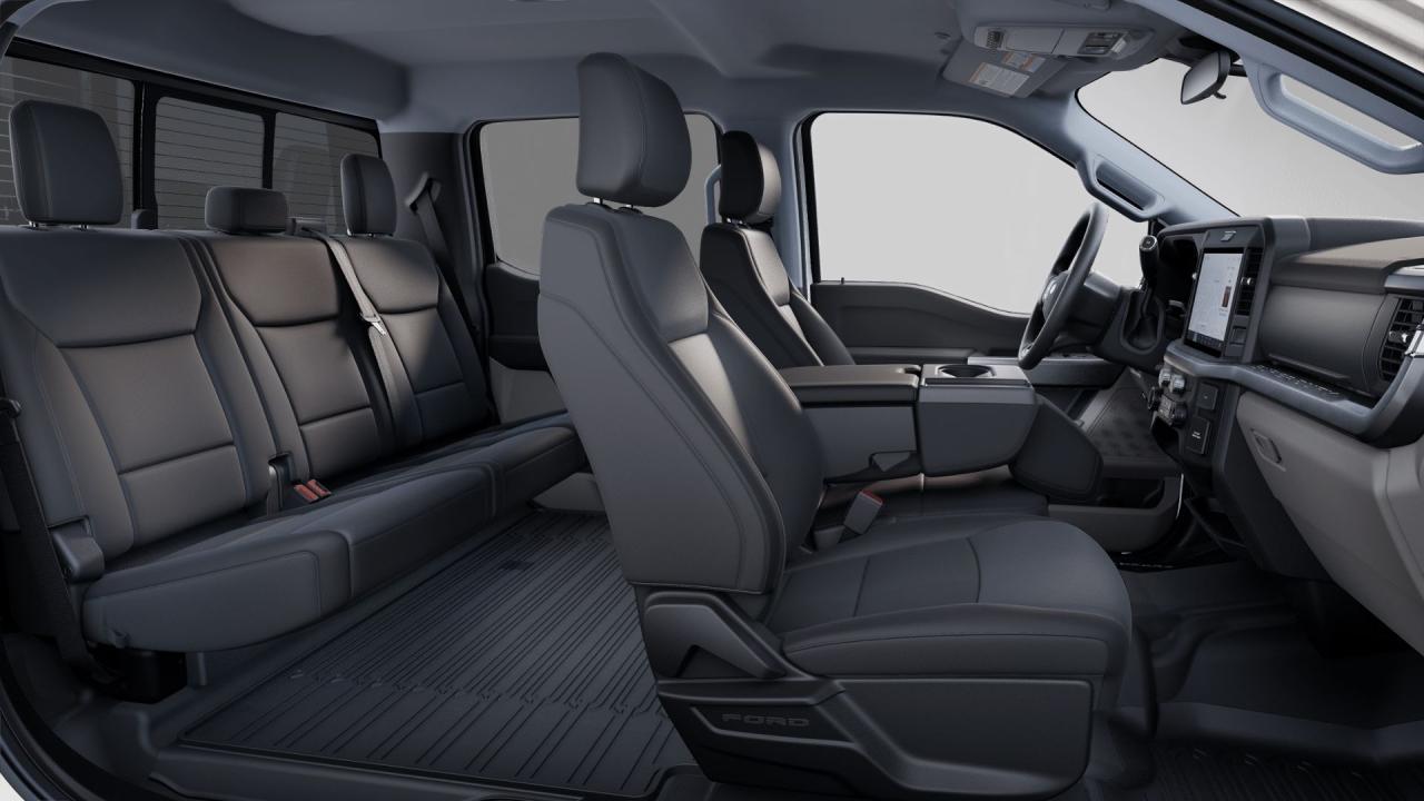 2025 Ford F-250 Super Duty SRW XLT Photo5