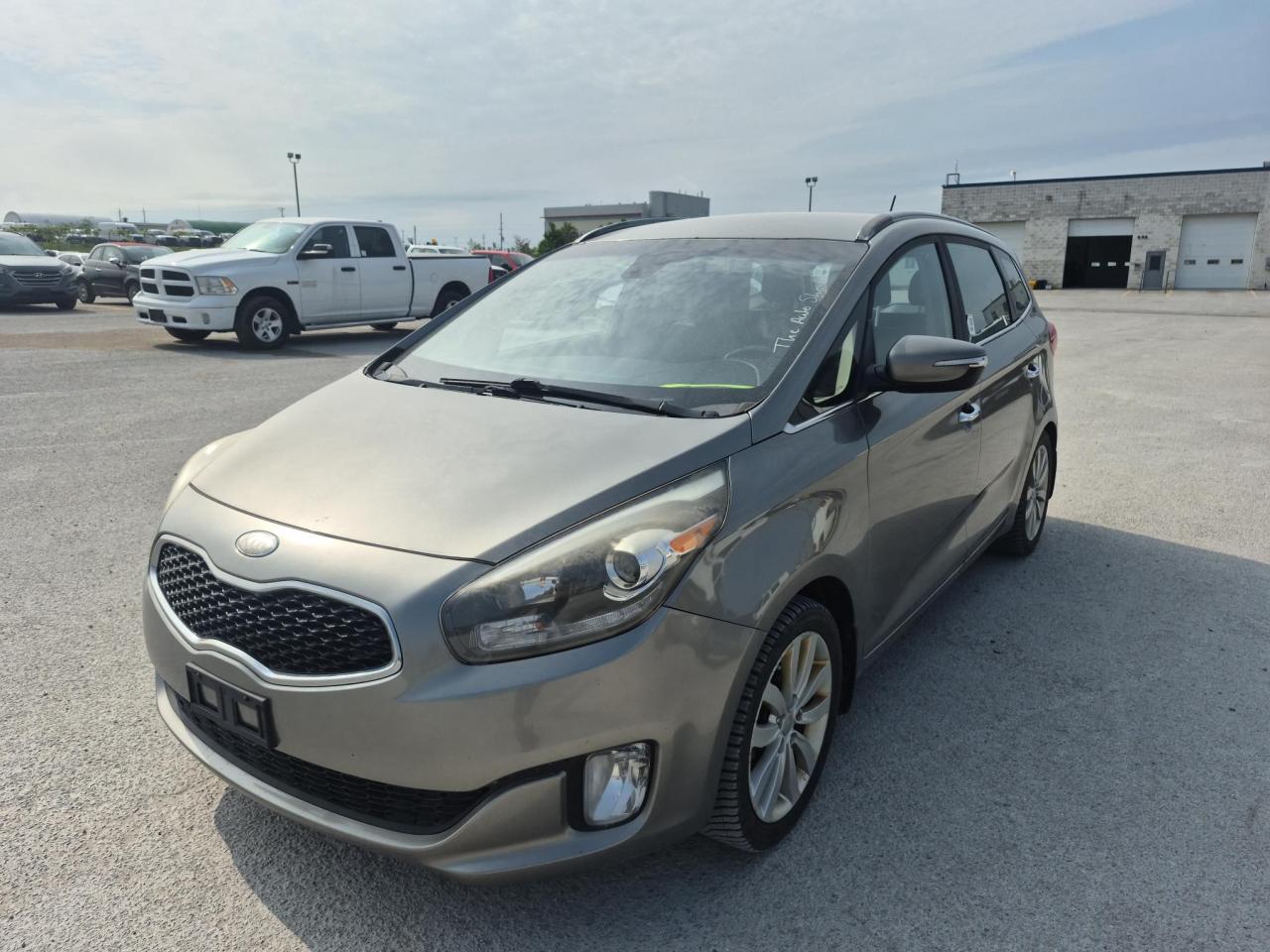 Used 2014 Kia Rondo  for sale in Innisfil, ON