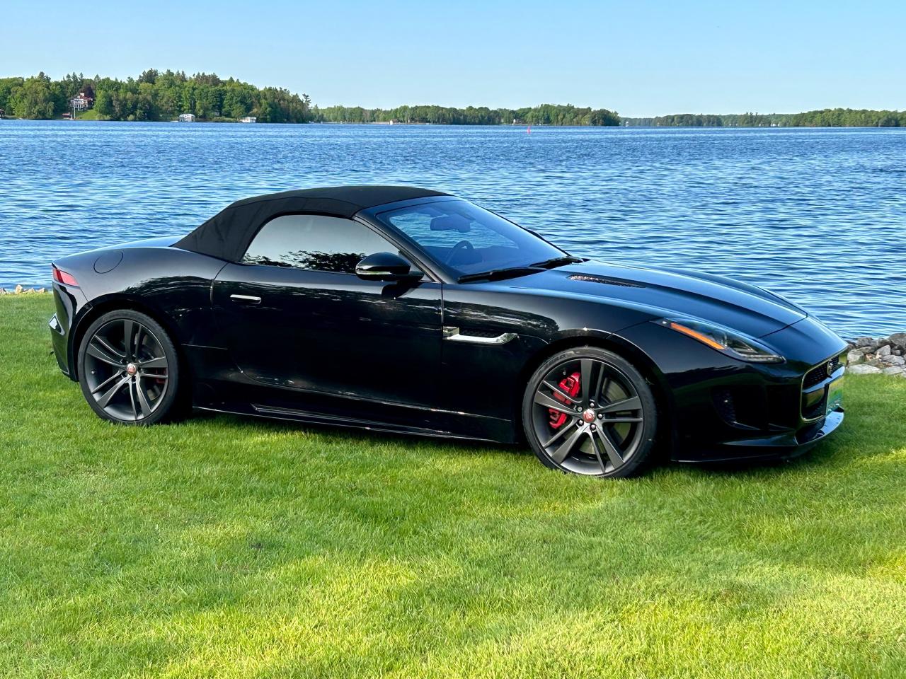 2017 Jaguar F-Type Convertible Auto S British Design Edition - Photo #6