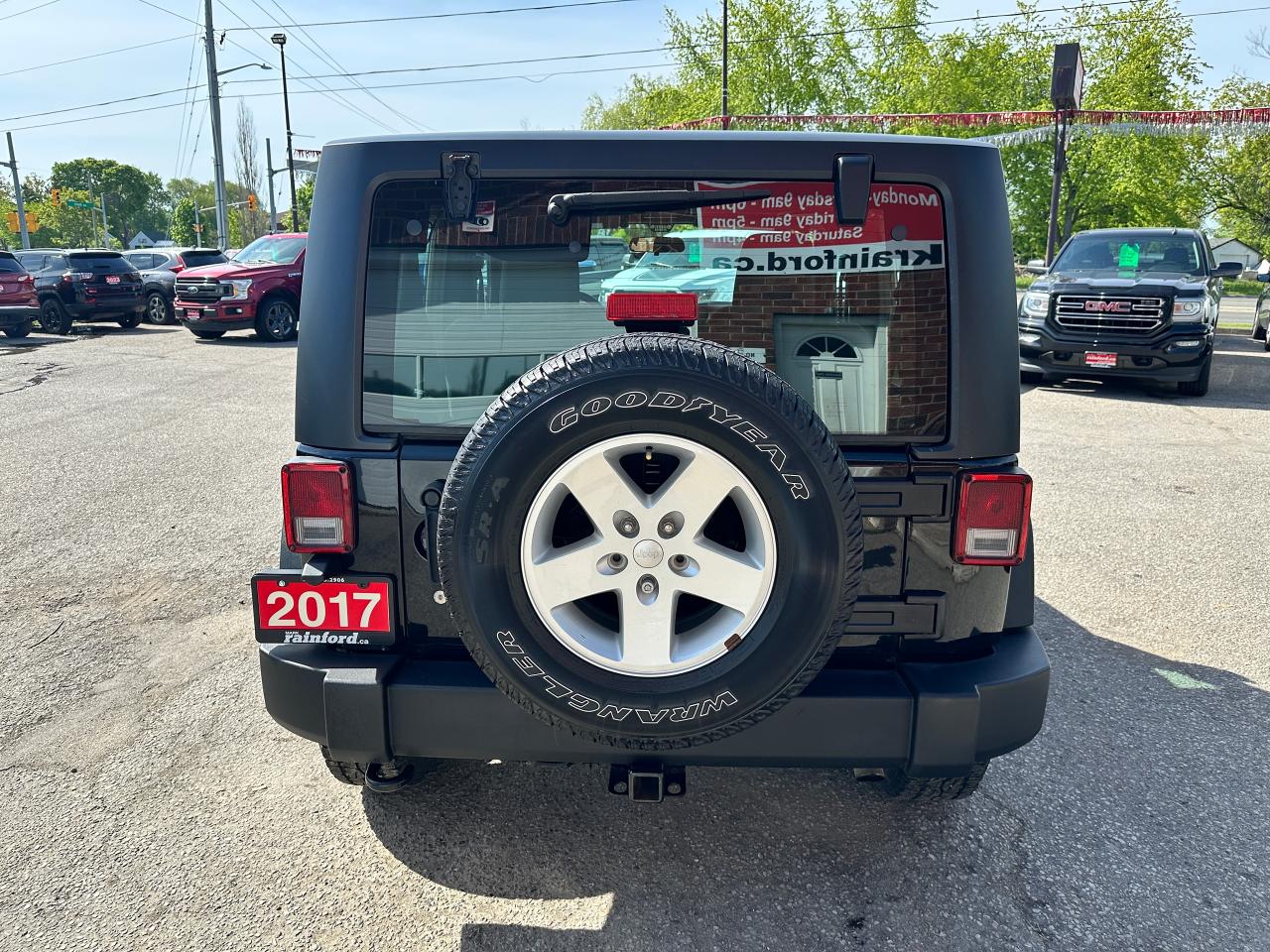 2017 Jeep Wrangler SPORT 6-Speed Cloth A/C Bluetooth FM/XM Alloys CD Photo3