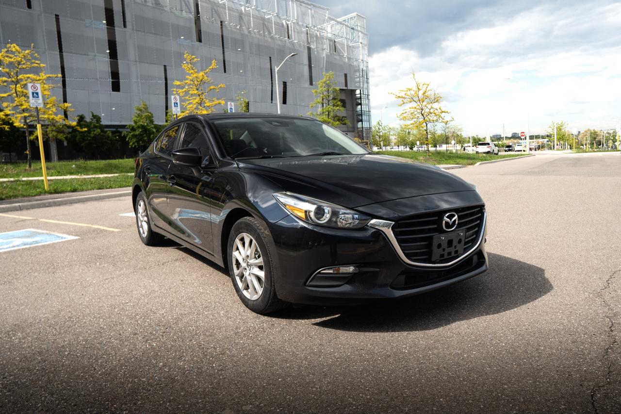 2018 Mazda MAZDA3 GS - Photo #3