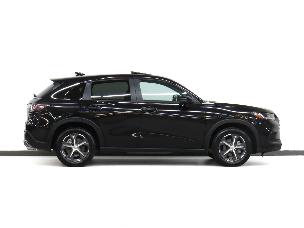 2023 Honda HR-V SPORT | AWD | Sunroof | ACC | LaneDep | CarPlay