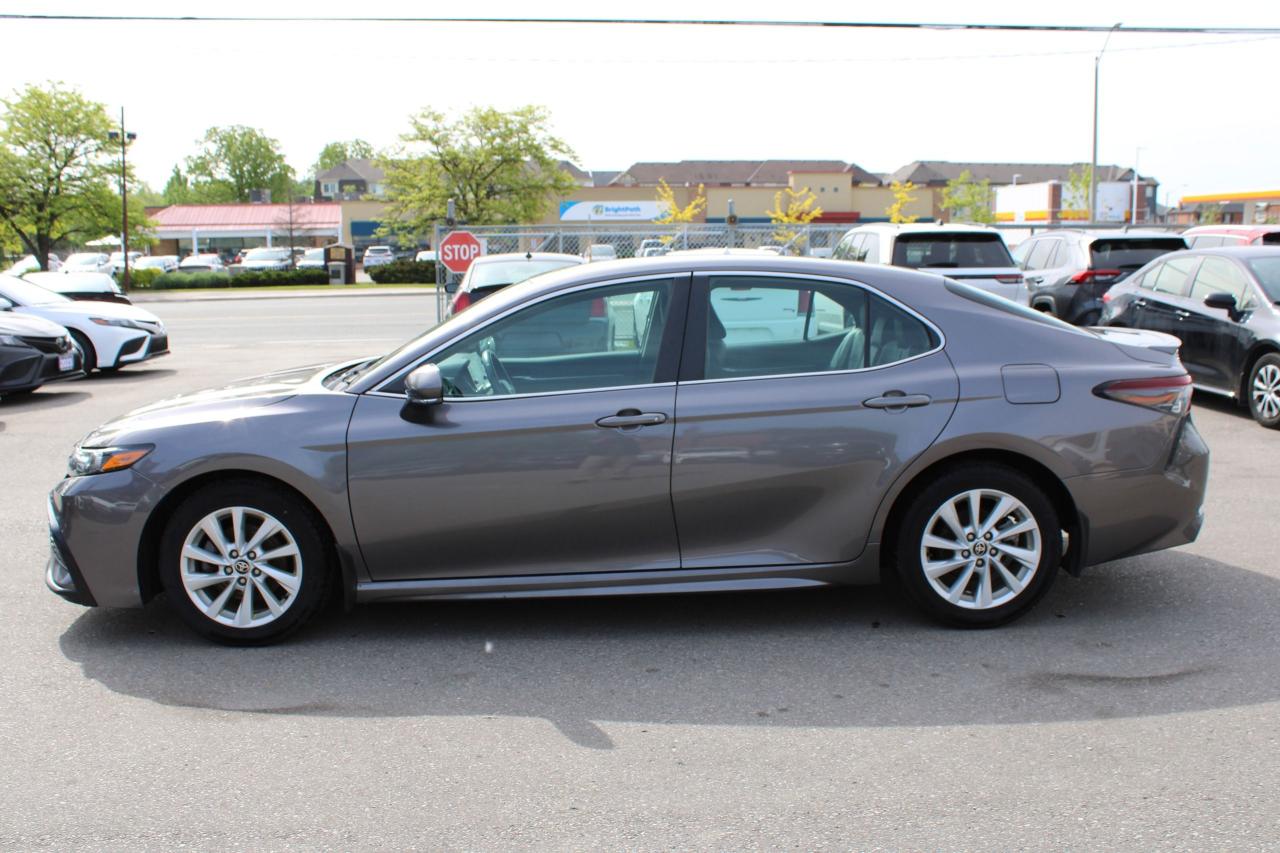 2022 Toyota Camry SE - Photo #4