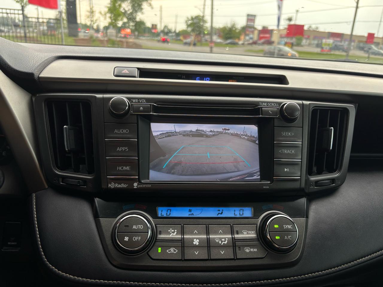 2015 Toyota RAV4 AWD 4dr XLE - Photo #11