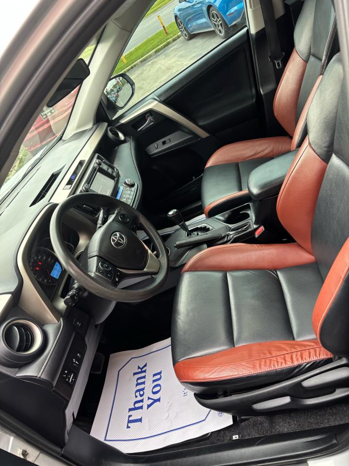 2015 Toyota RAV4 AWD 4dr XLE - Photo #5