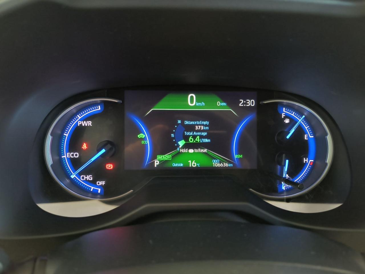 2020 Toyota RAV4 Hybrid XSE Photo