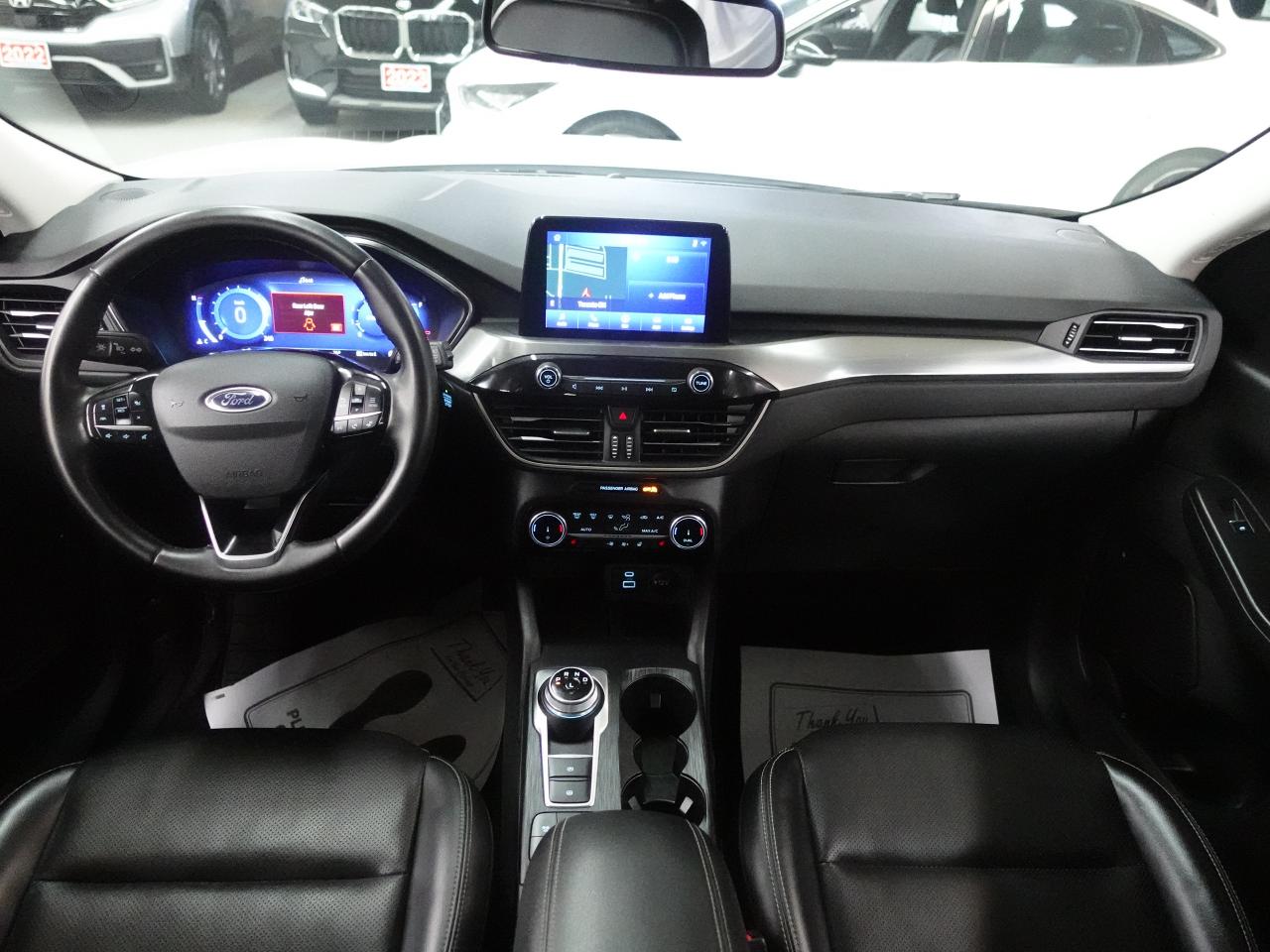 2022 Ford Escape TITANIUM | AWD | Nav | Leather | BSM | CarPlay