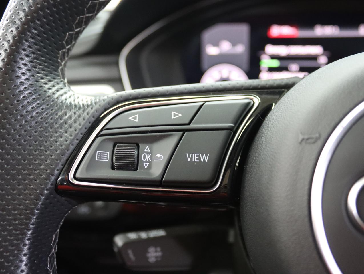2021 Audi A4 PROGRESIV | AWD | Nav | Sunroof | BSM | CarPlay
