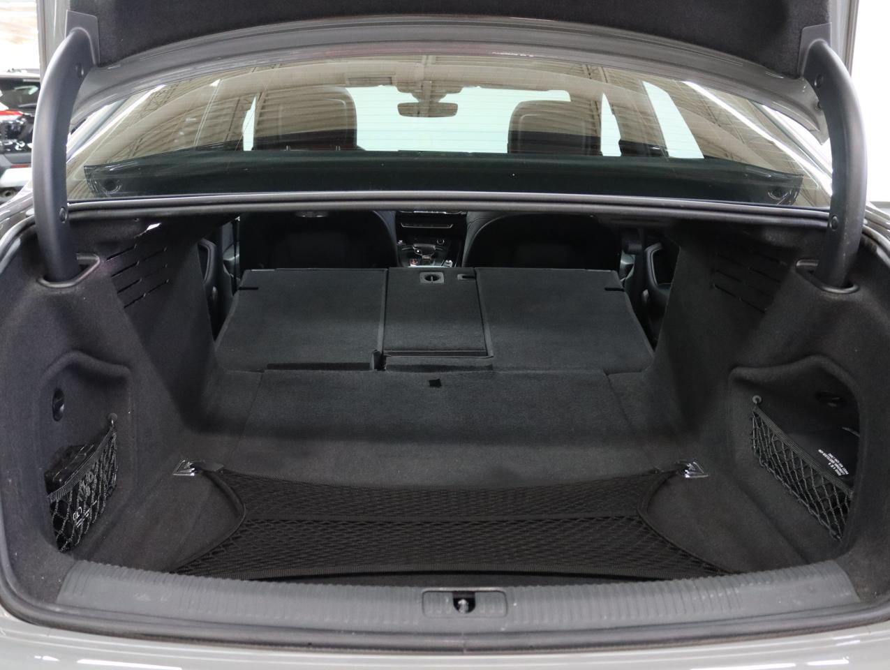 2021 Audi A4 PROGRESIV | AWD | Nav | Sunroof | BSM | CarPlay