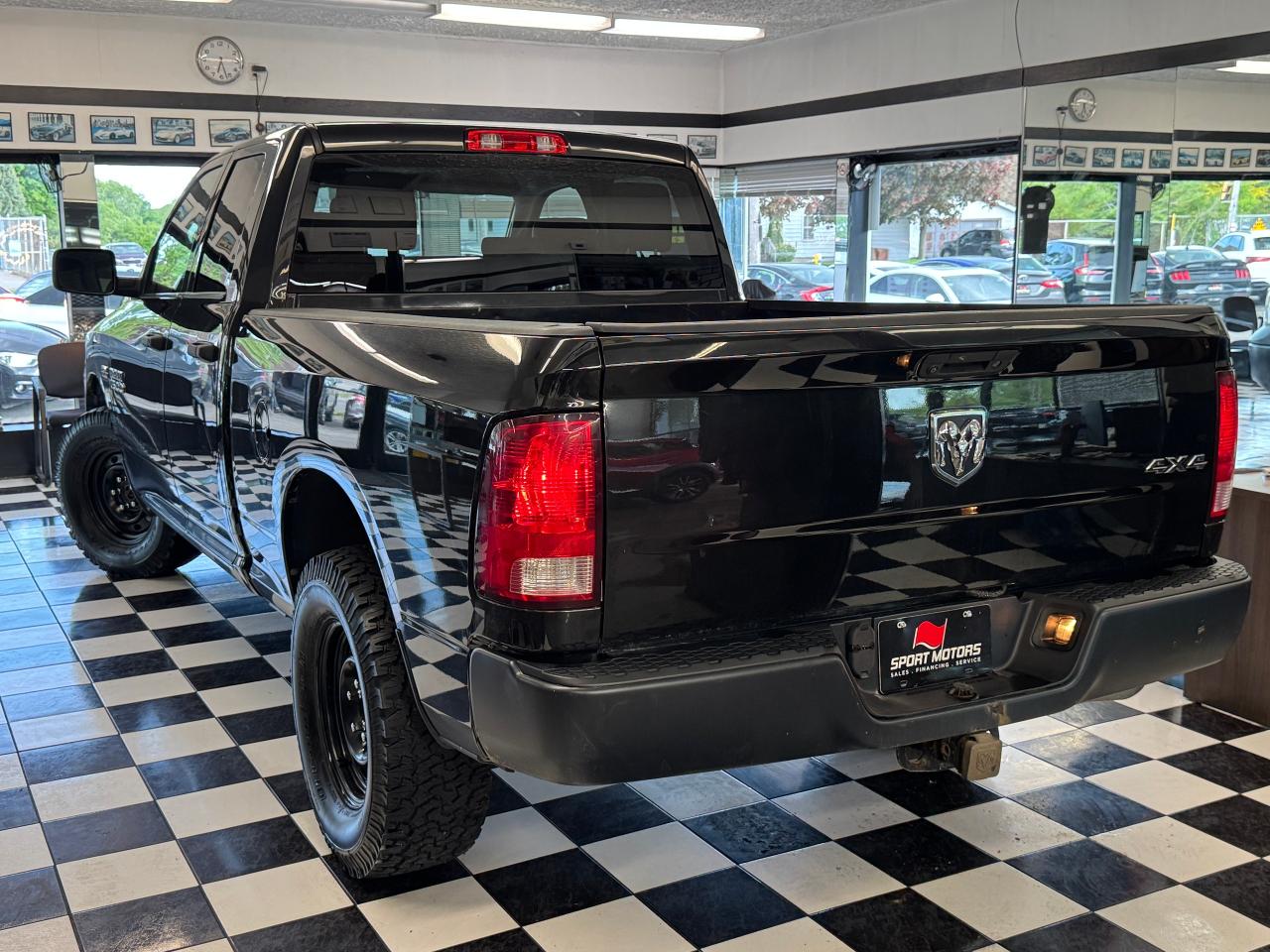 2017 RAM 1500 ST 4WD Quad HEMI+New Brakes+Camera+CLEAN CARFAX Photo13