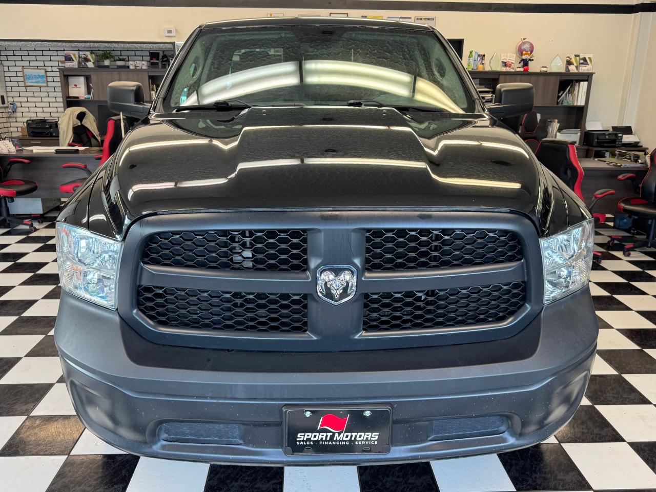 2017 RAM 1500 ST 4WD Quad HEMI+New Brakes+Camera+CLEAN CARFAX Photo9