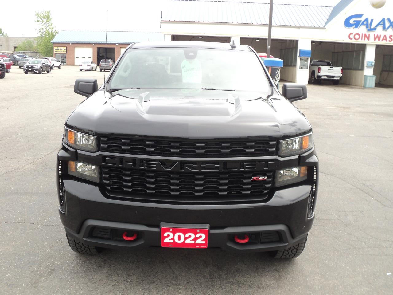 2022 Chevrolet Silverado 1500 CustomTrailBossCrewCab4x4 Z71 2.7L4cylGas 6'75"Box - Photo #4