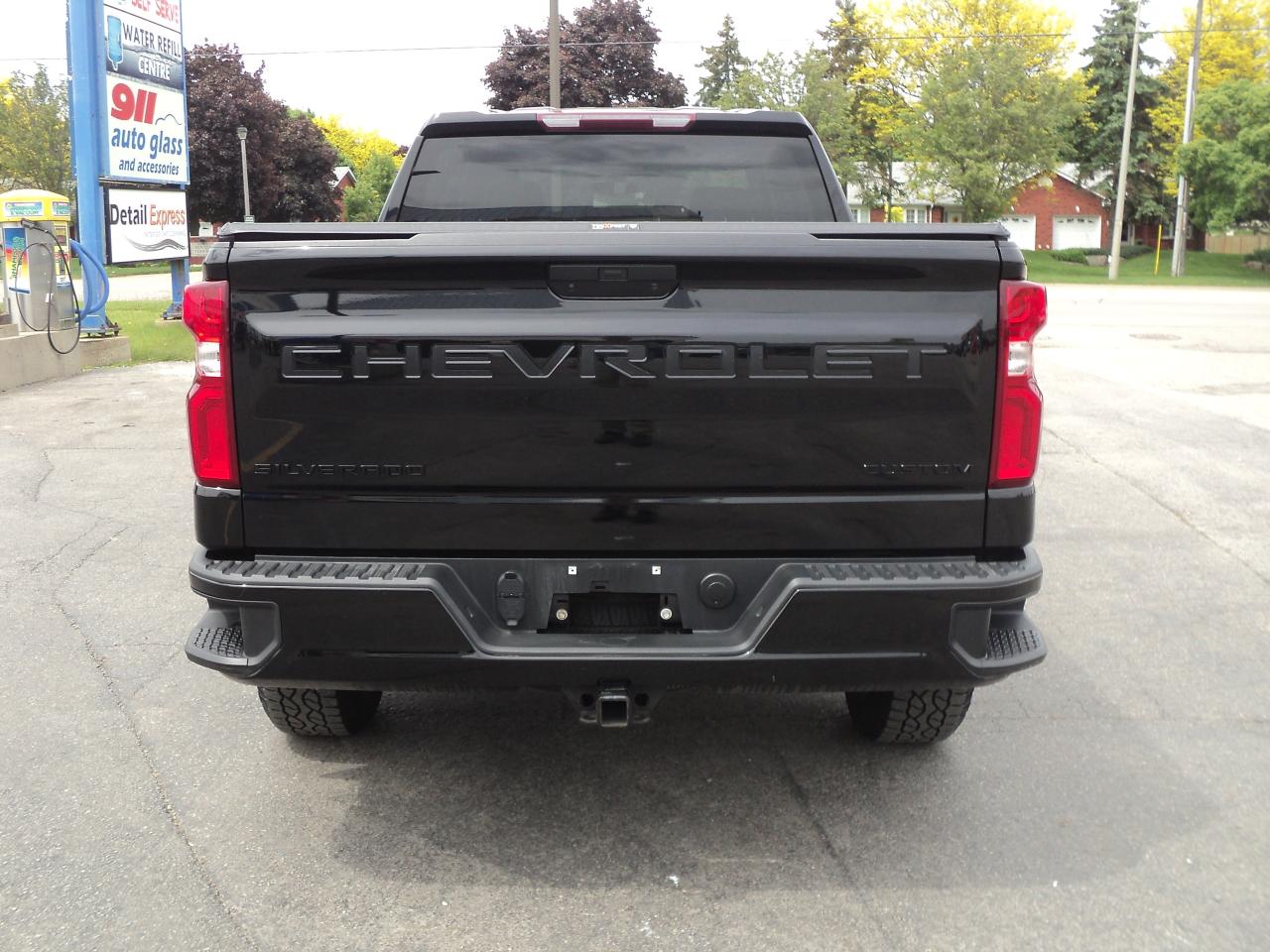 2022 Chevrolet Silverado 1500 CustomTrailBossCrewCab4x4 Z71 2.7L4cylGas 6'75"Box - Photo #8