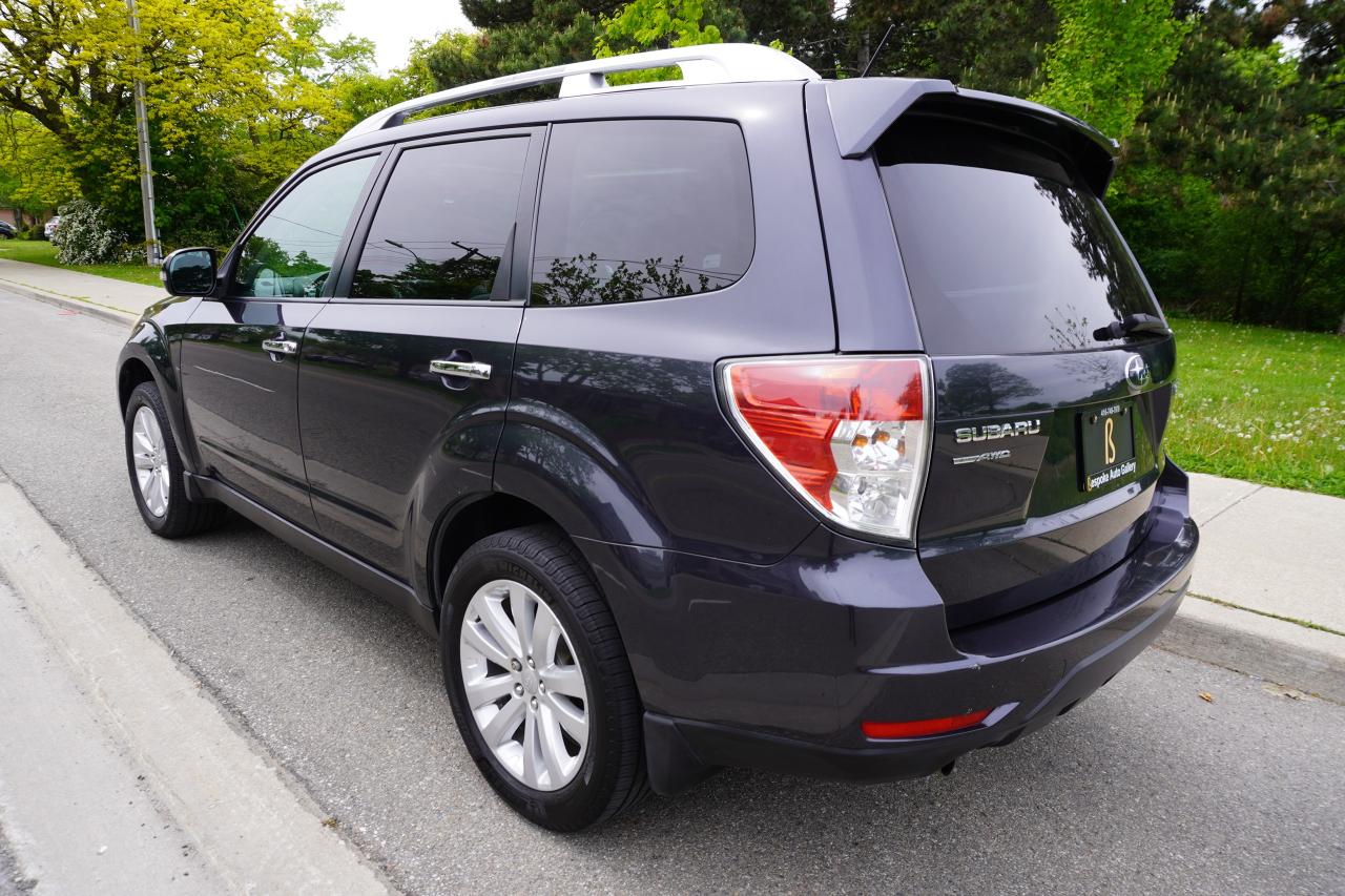 2012 Subaru Forester 5 SPEED MANUAL / TOURING / RECLINING REAR SEATS - Photo #3