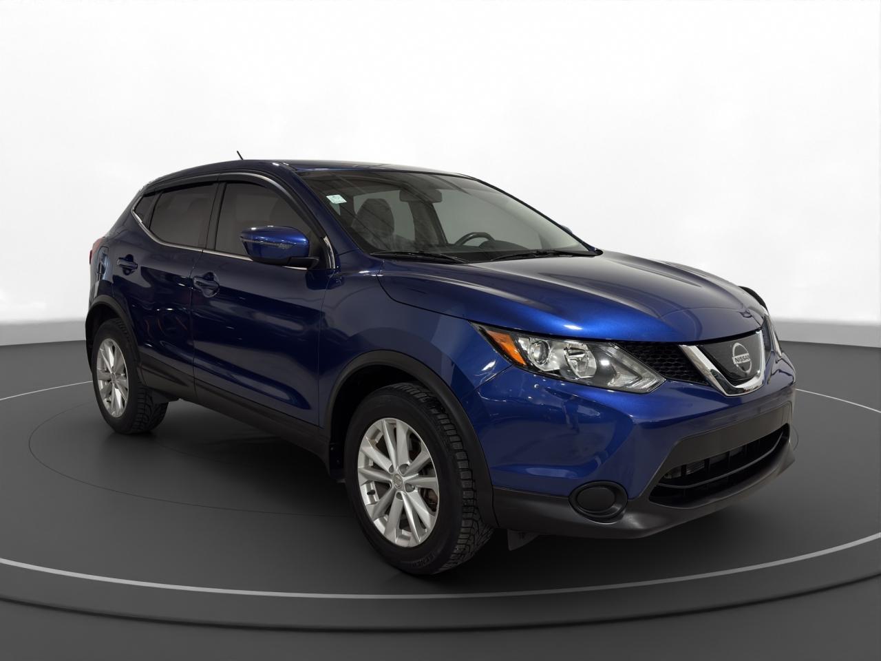 2018 Nissan Qashqai S Photo2