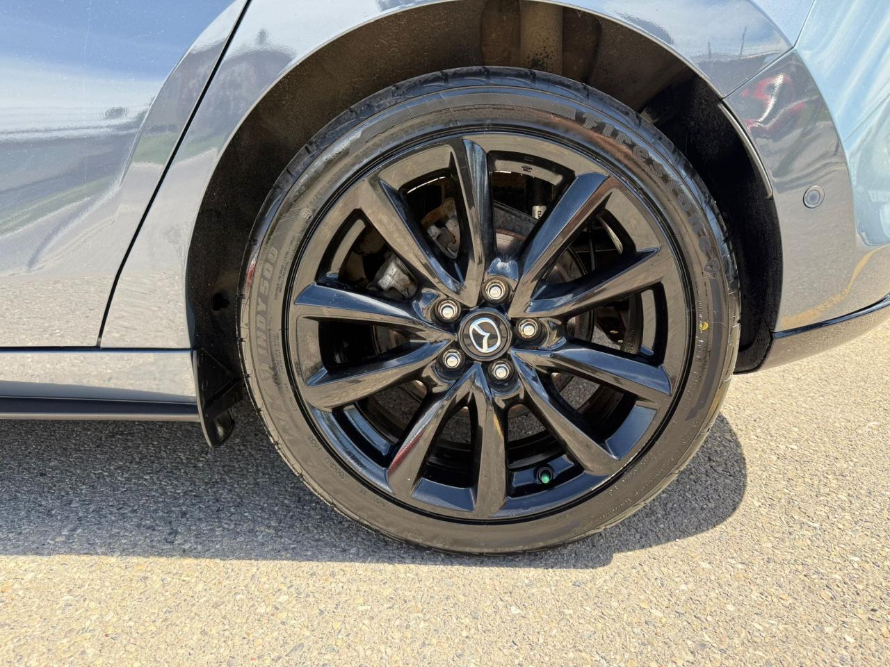 2021 Mazda MAZDA3 GT Turbo i-ACTIV AWD - Photo #9
