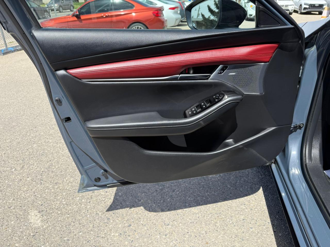 2021 Mazda MAZDA3 GT Turbo i-ACTIV AWD - Photo #15