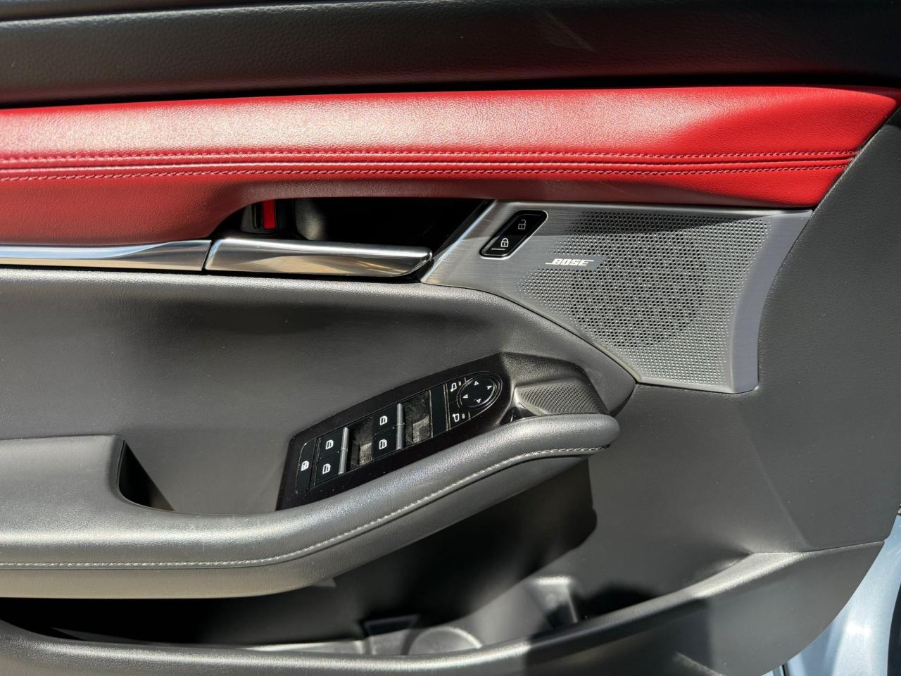 2021 Mazda MAZDA3 GT Turbo i-ACTIV AWD - Photo #16