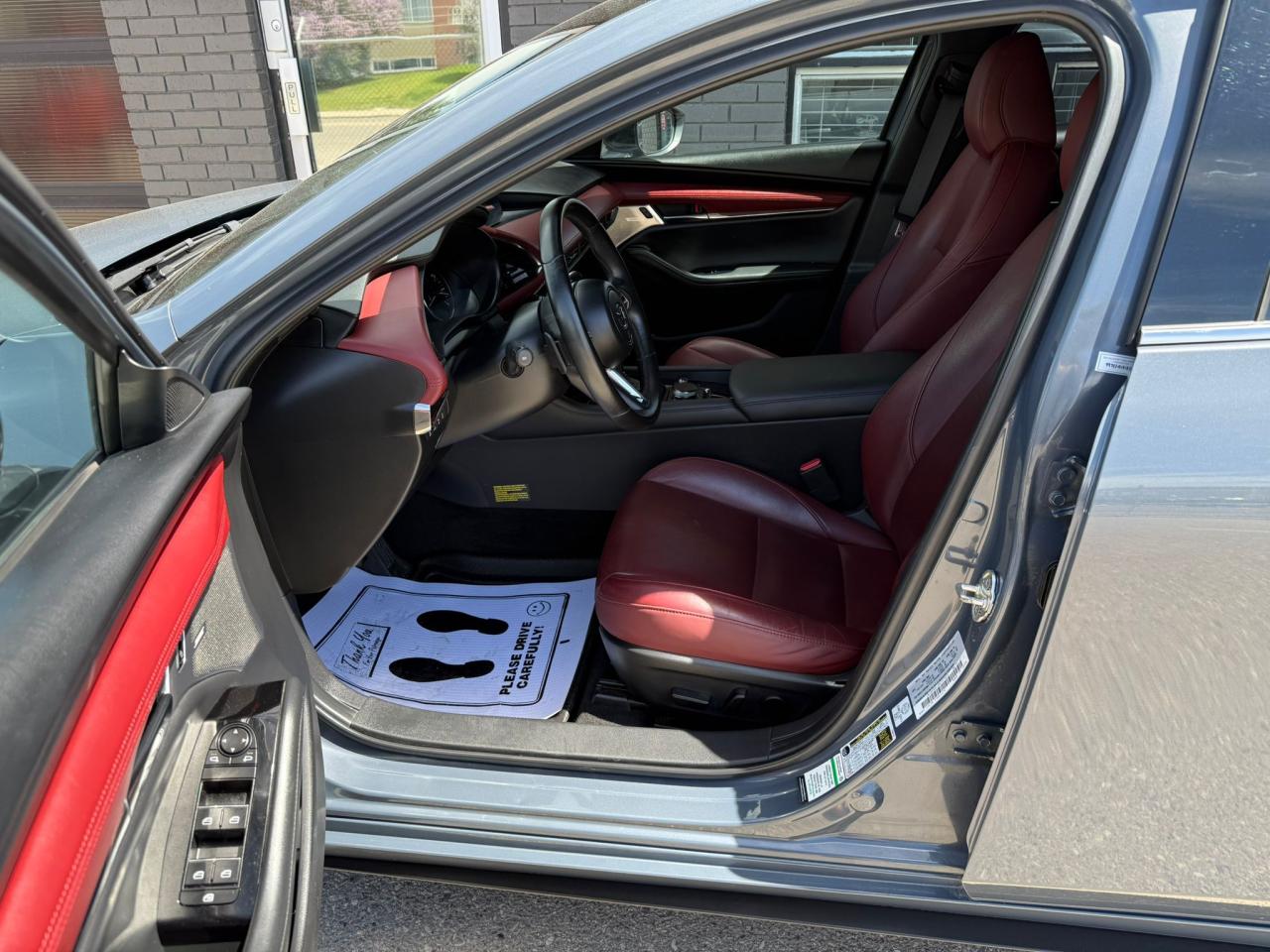 2021 Mazda MAZDA3 GT Turbo i-ACTIV AWD - Photo #18