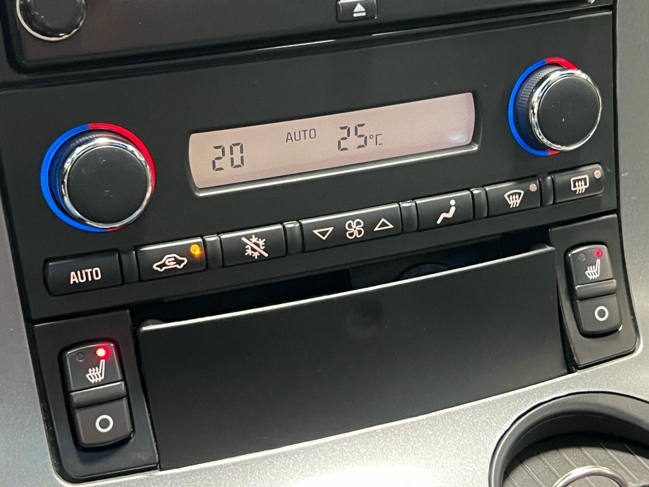 1748636938