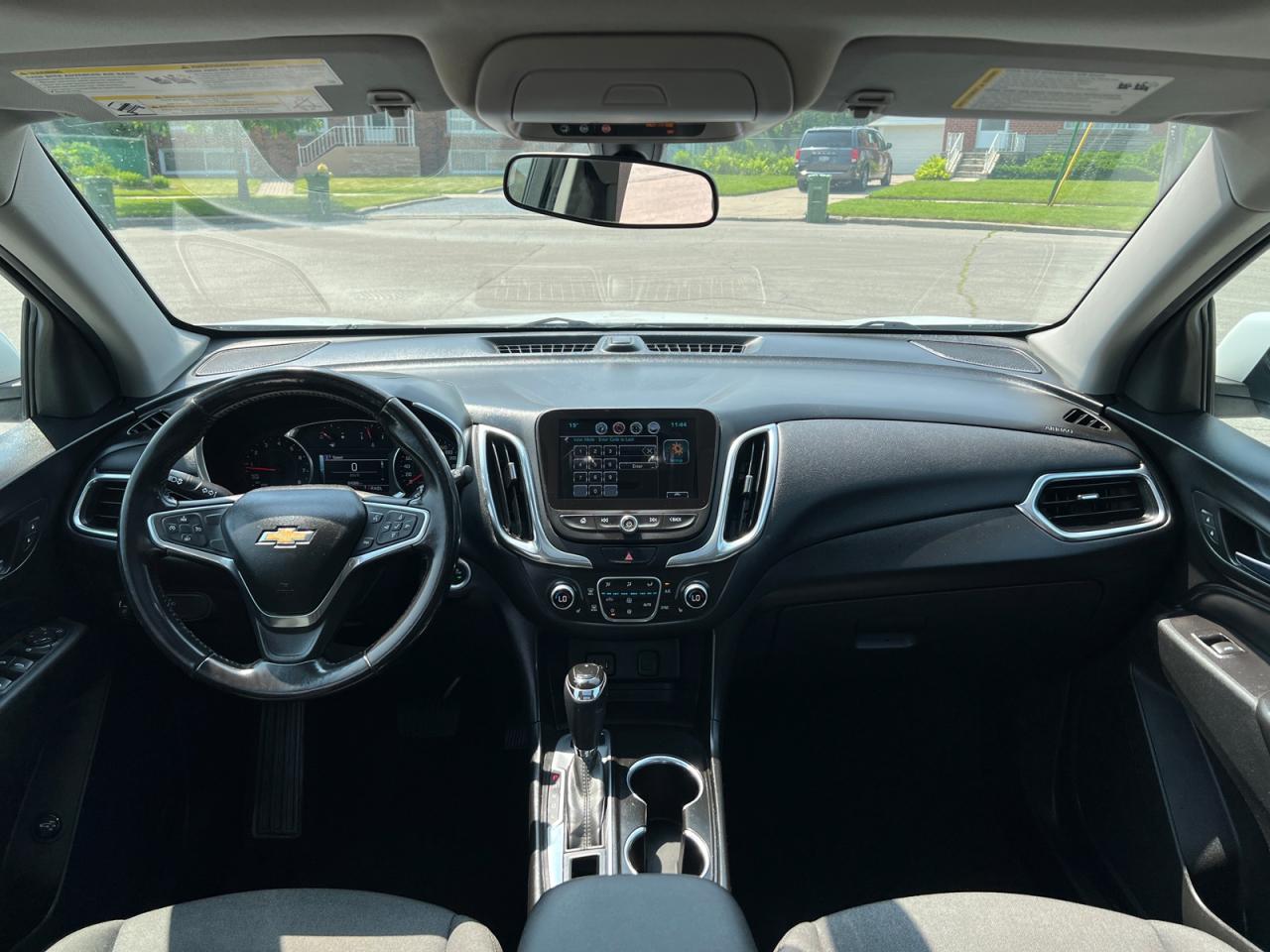 2018 Chevrolet Equinox LT AWD Photo