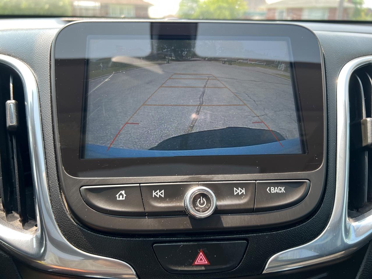 2018 Chevrolet Equinox LT AWD Photo