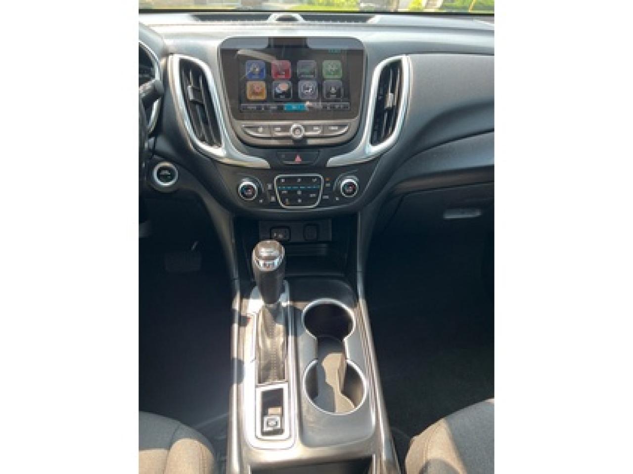 2018 Chevrolet Equinox LT AWD Photo