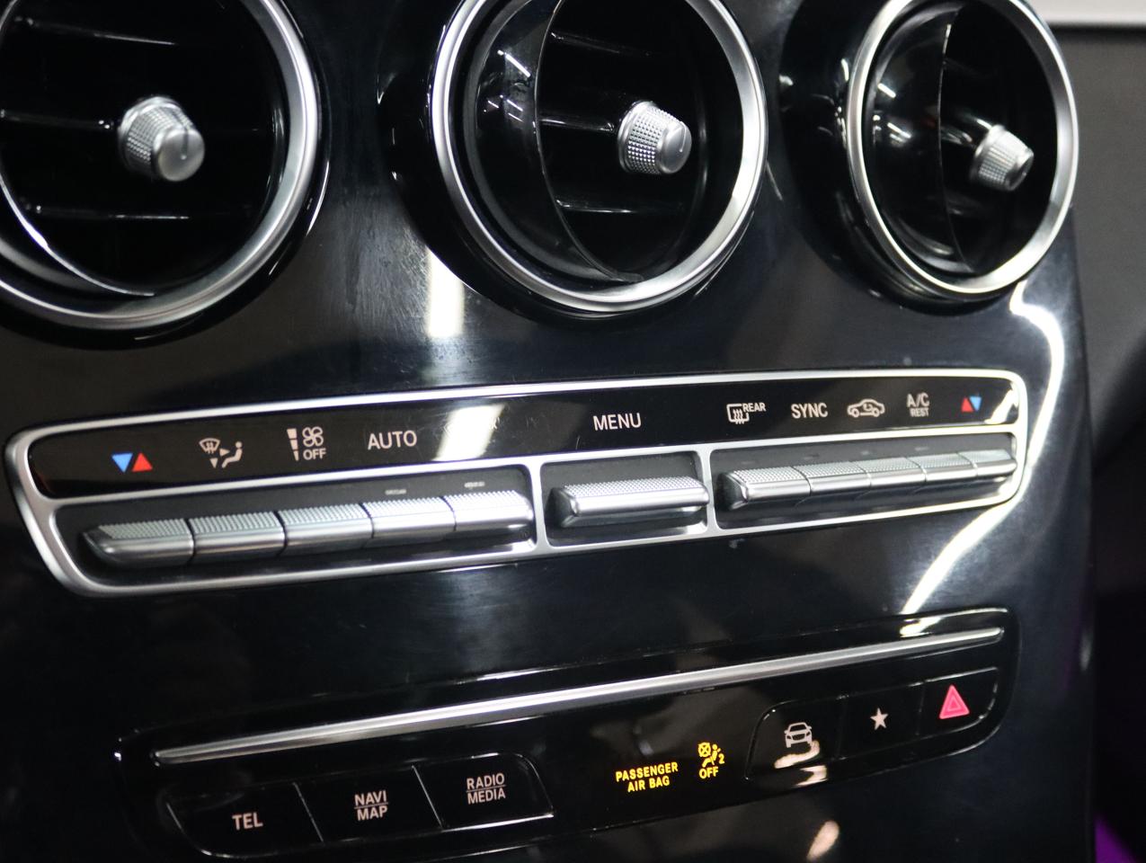 2021 Mercedes-Benz GLC-Class 4MATIC | Nav | Leather | Pano roof | BSM | CarPlay