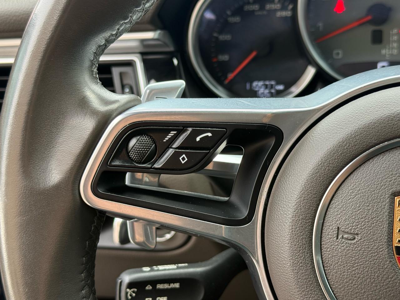 2018 Porsche Macan S NAVI|BACKUP|SUNROOF - Photo #17