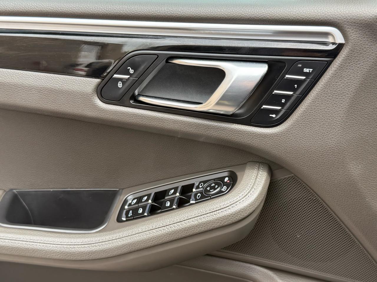 2018 Porsche Macan S NAVI|BACKUP|SUNROOF - Photo #19