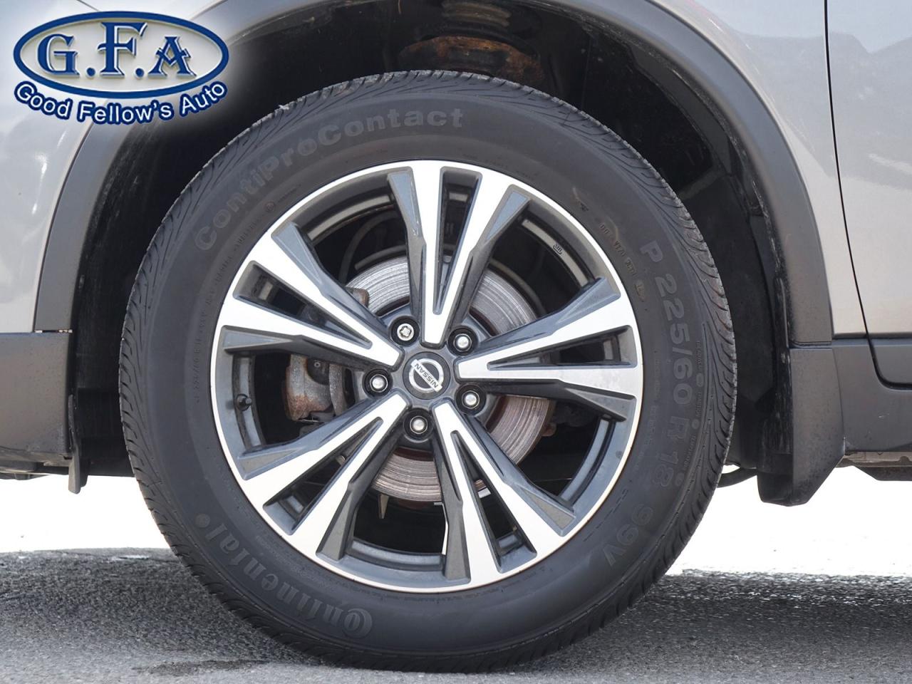 2020 Nissan Rogue AWD SV Photo6