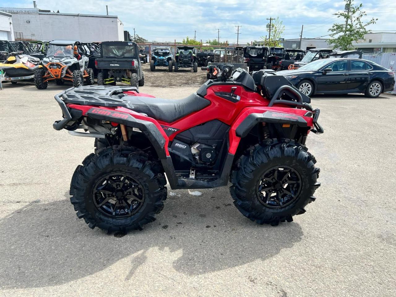 2024 Can-Am Outlander 850 XMR   - Photo #3