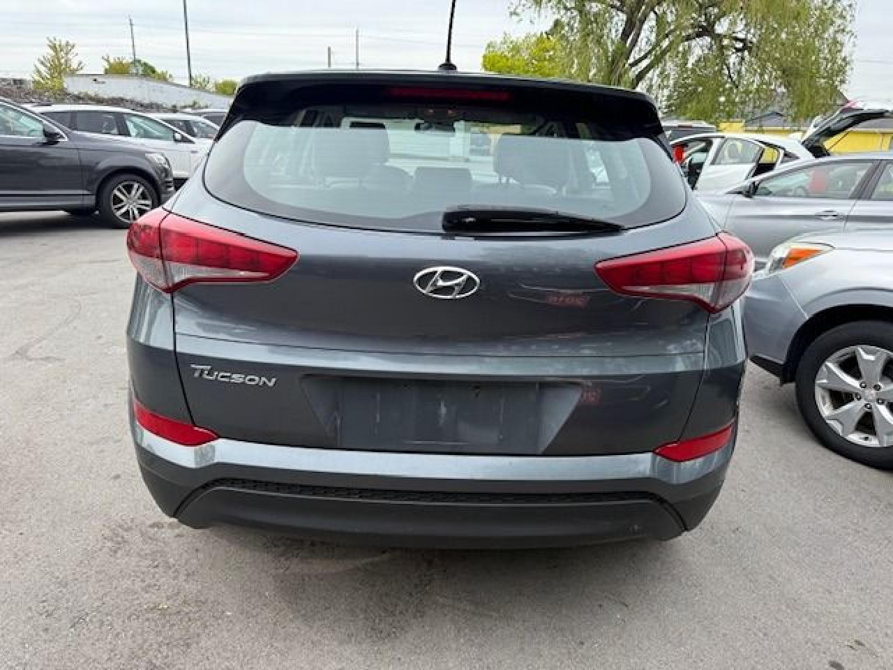 2017 Hyundai Tucson SE - Photo #8