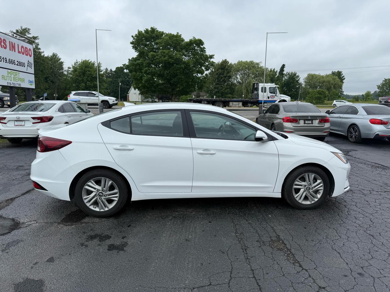 2020 Hyundai Elantra Preferred Photo21