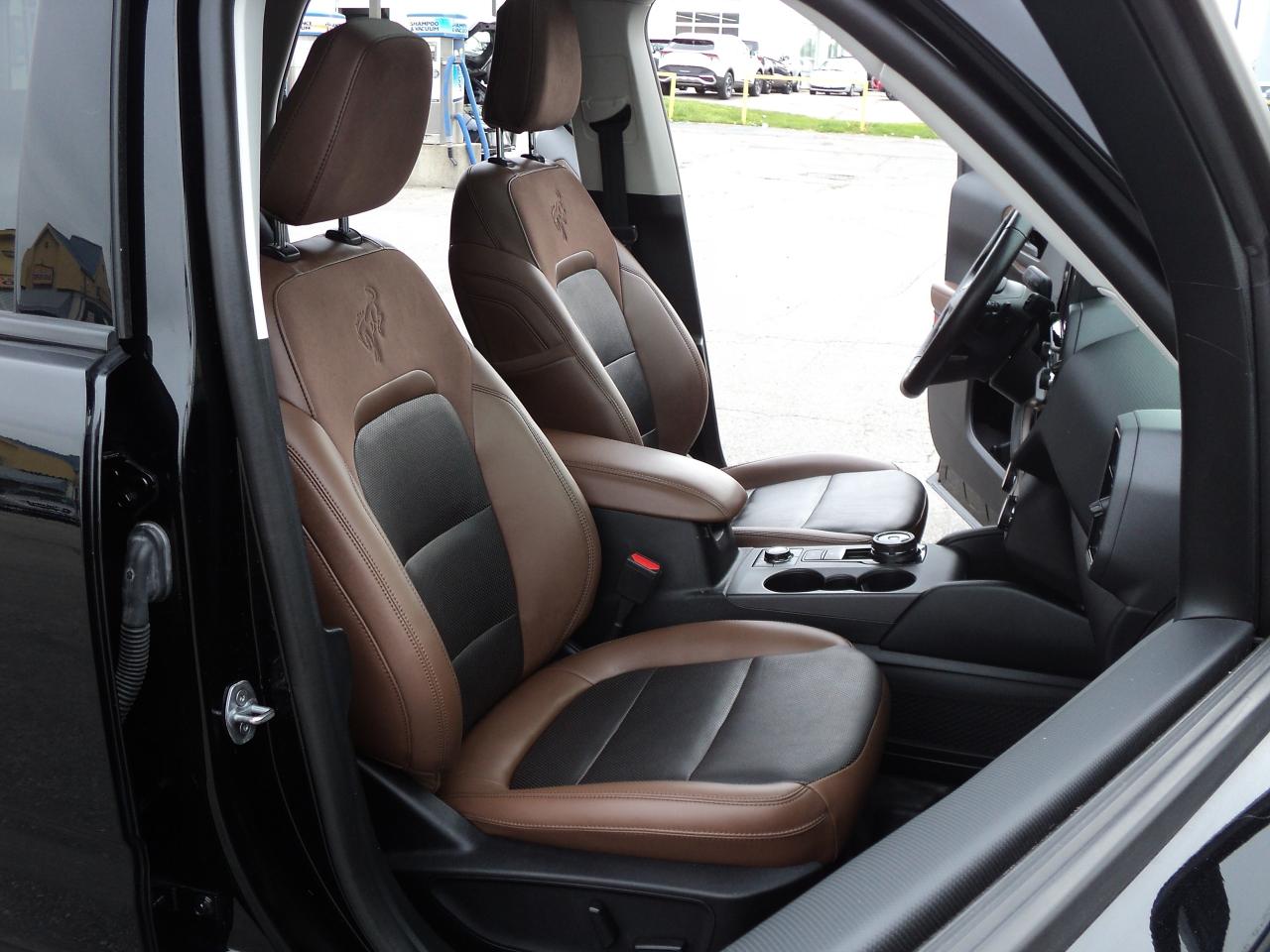 2022 Ford Bronco Sport Badlands 4x4 2.0L4cylGas RoofNavLeatherHeatedSeats - Photo #13