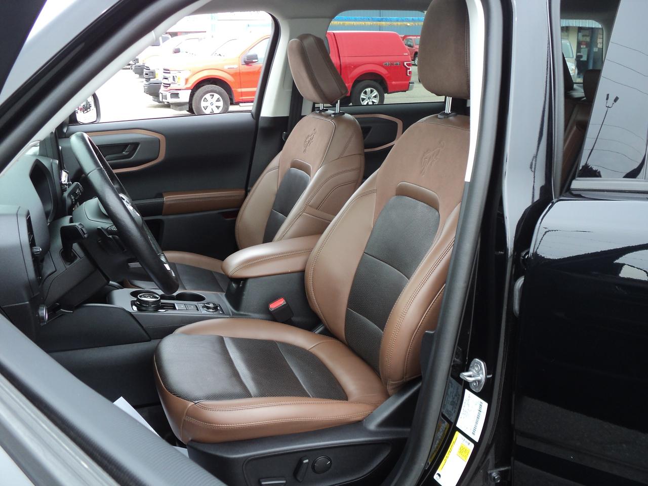 2022 Ford Bronco Sport Badlands 4x4 2.0L4cylGas RoofNavLeatherHeatedSeats - Photo #12