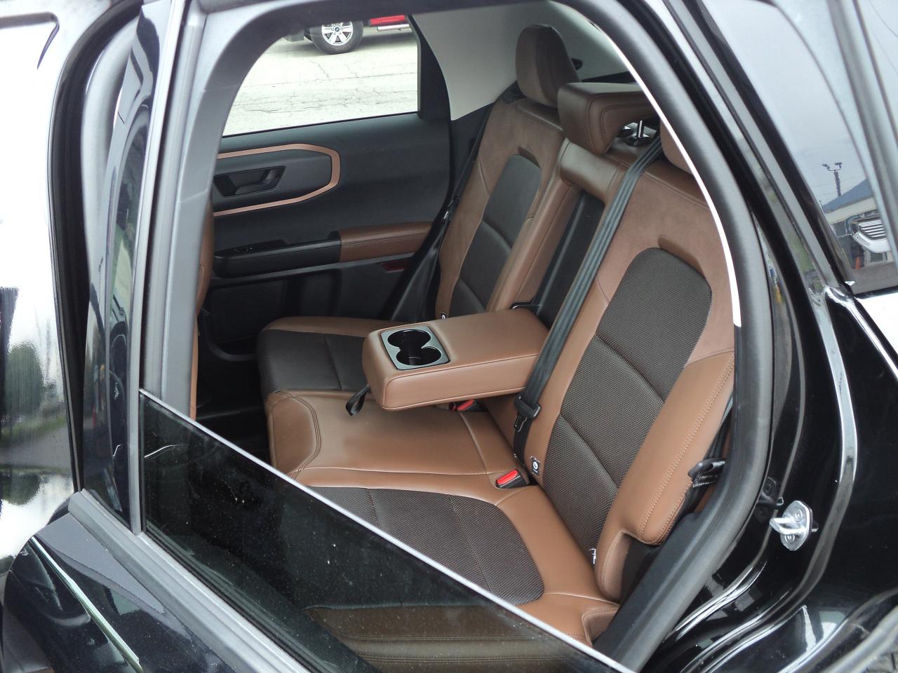2022 Ford Bronco Sport Badlands 4x4 2.0L4cylGas RoofNavLeatherHeatedSeats - Photo #14