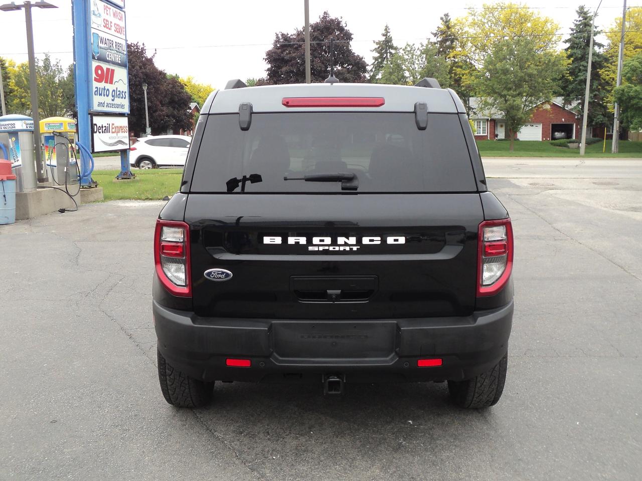 2022 Ford Bronco Sport Badlands 4x4 2.0L4cylGas RoofNavLeatherHeatedSeats - Photo #9