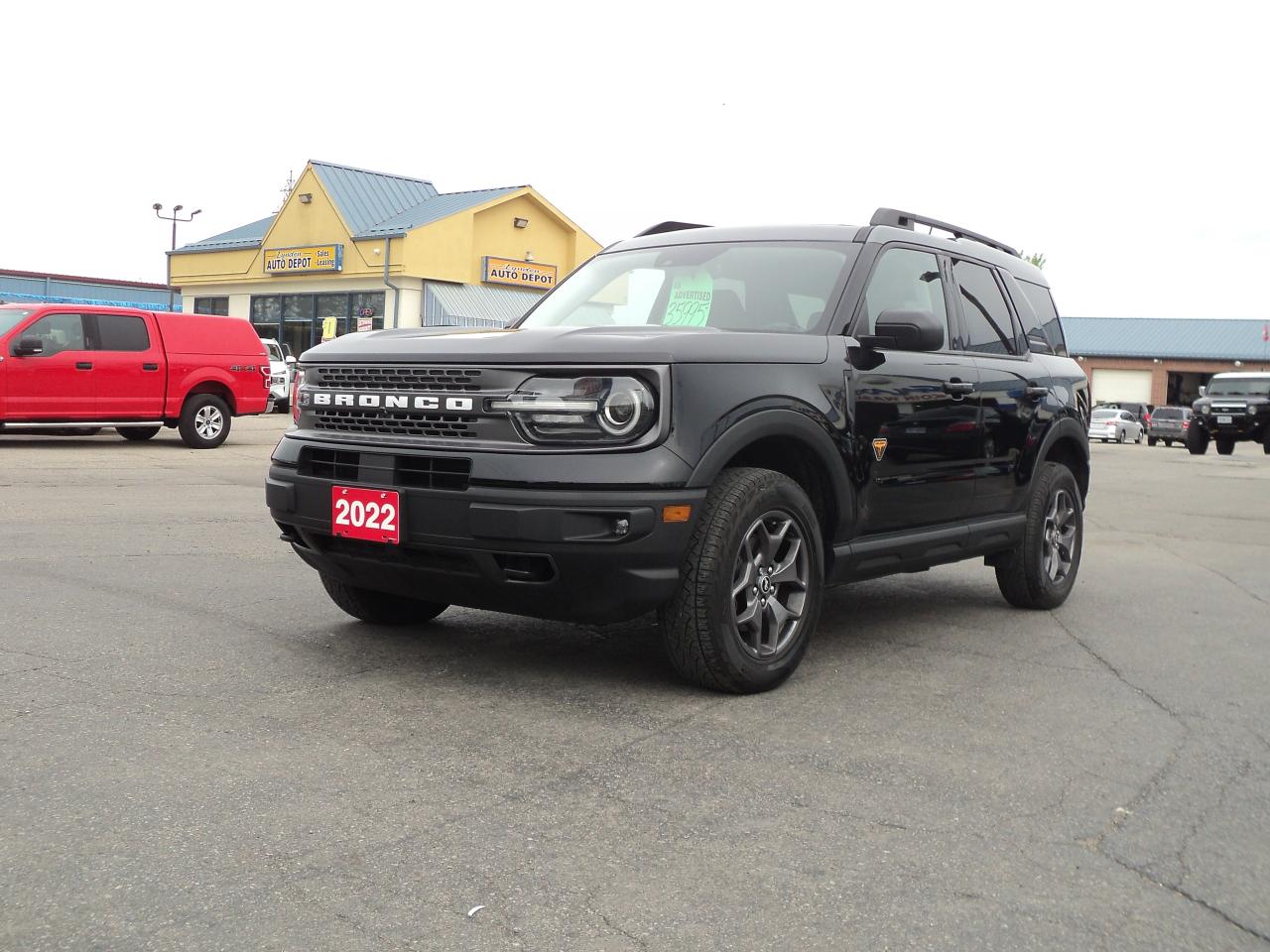 2022 Ford Bronco Sport Badlands 4x4 2.0L4cylGas RoofNavLeatherHeatedSeats - Photo #2