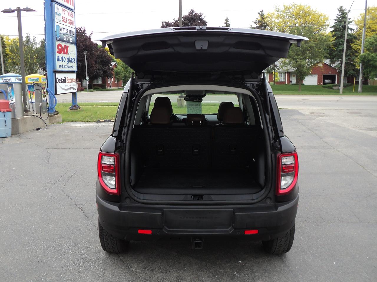 2022 Ford Bronco Sport Badlands 4x4 2.0L4cylGas RoofNavLeatherHeatedSeats - Photo #8