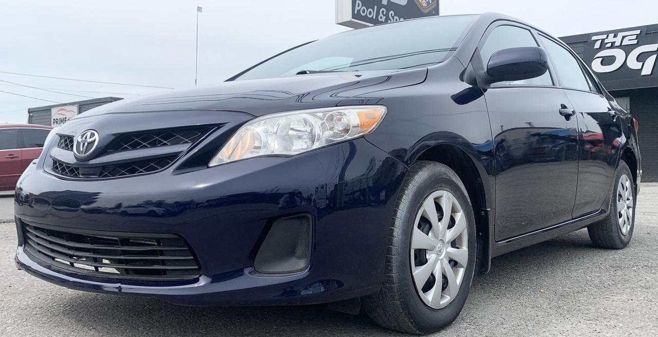 2013 Toyota Corolla CE Photo3