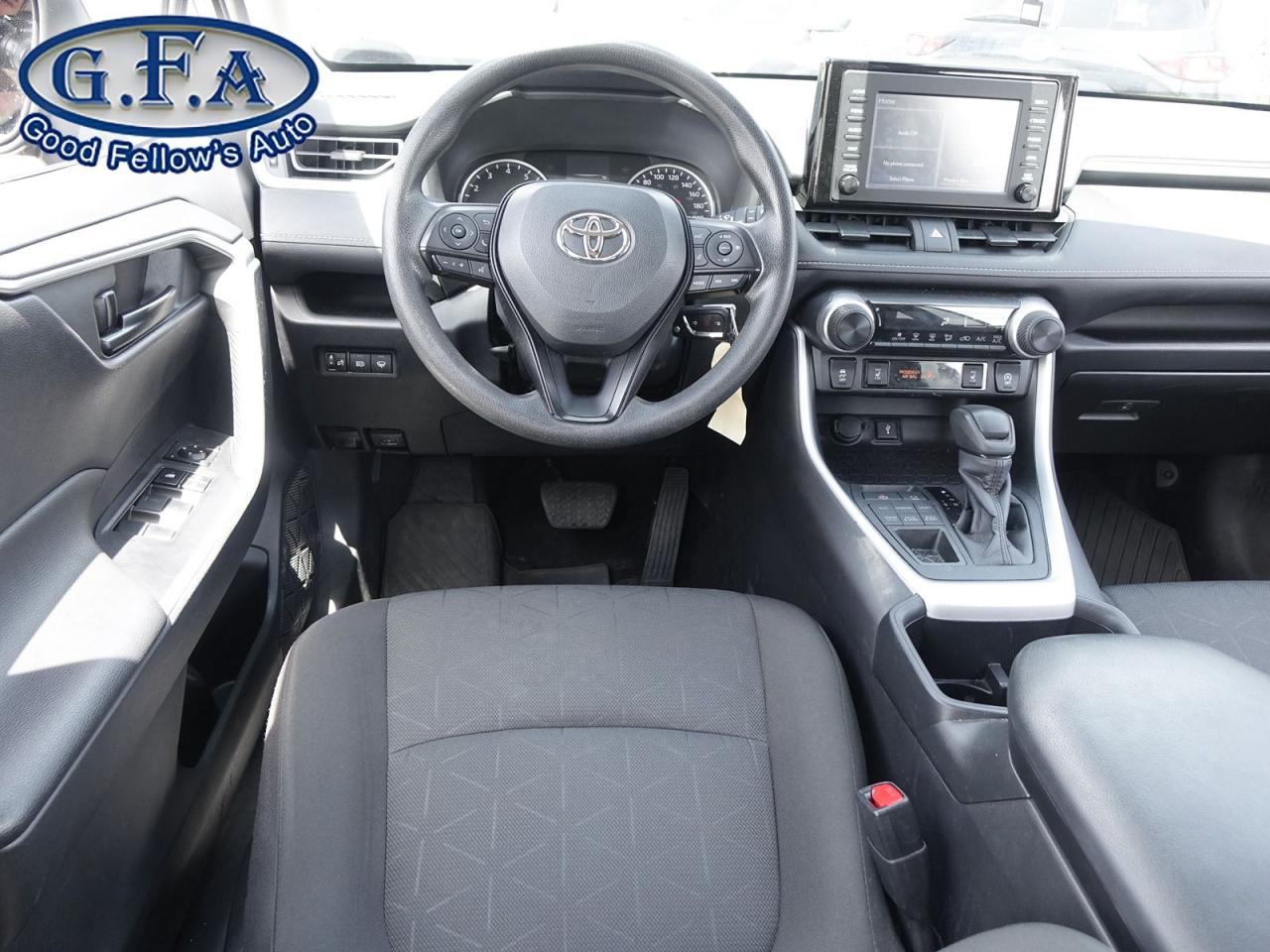 2022 Toyota RAV4 LE AWD Photo31