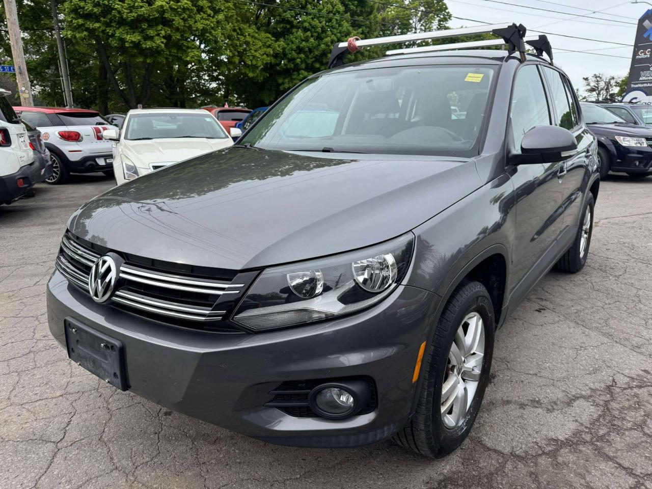 2014 Volkswagen Tiguan Trendline - Photo #3