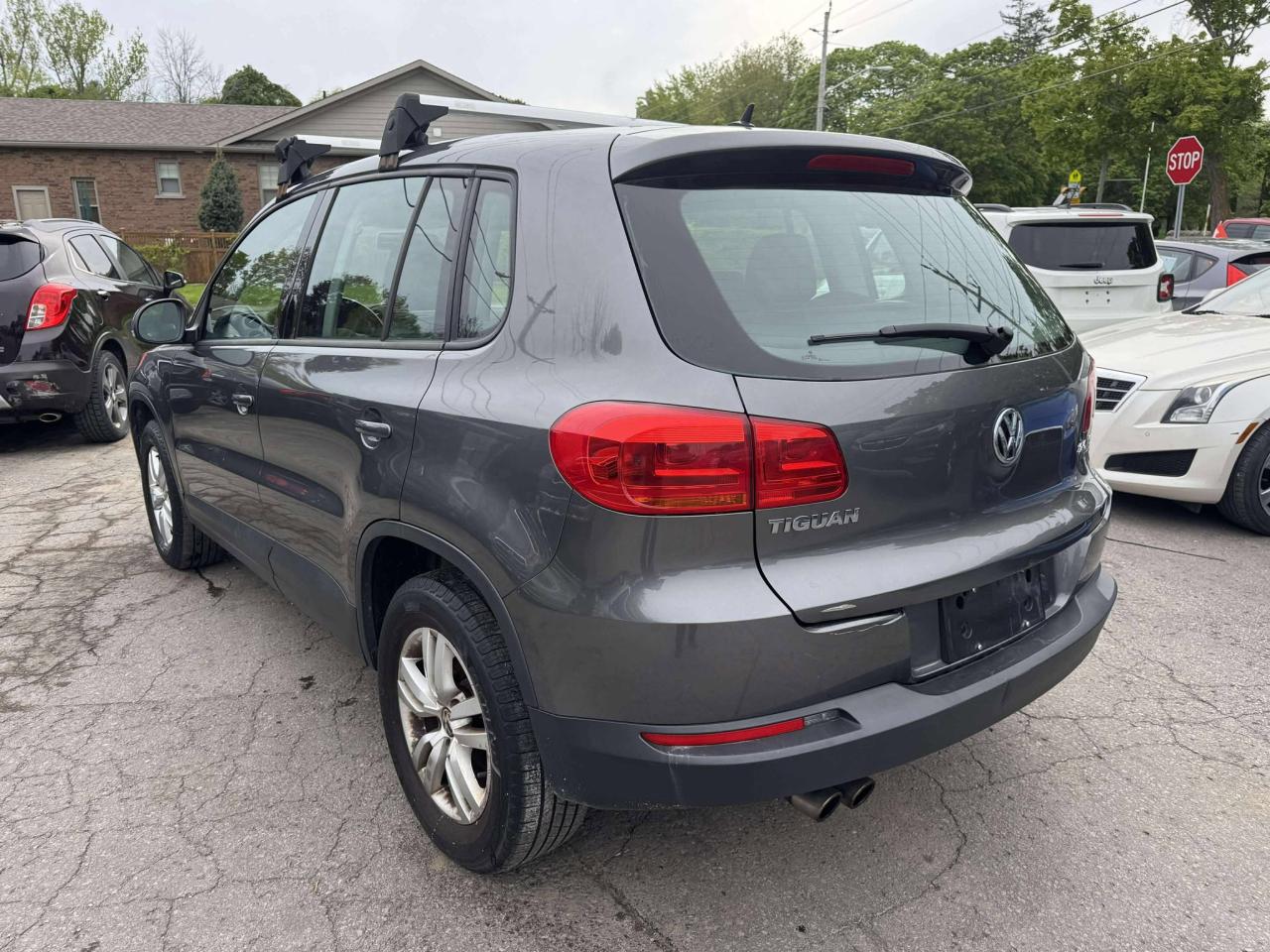 2014 Volkswagen Tiguan Trendline - Photo #5