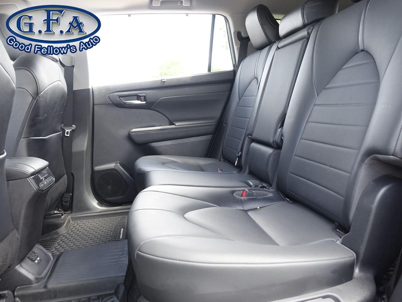 2021 Toyota Highlander XLE AWD Photo35