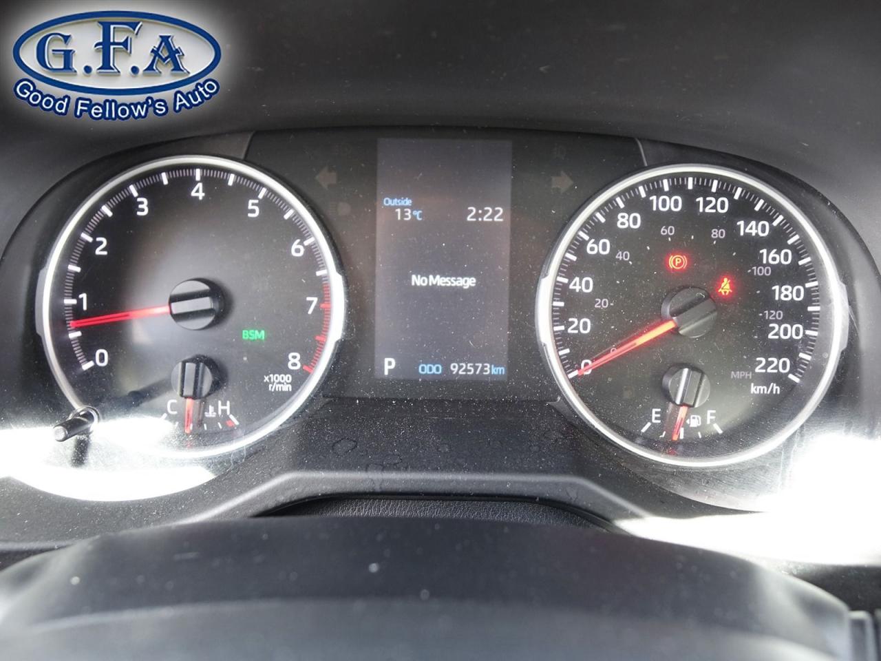 2022 Toyota RAV4 LE MODEL, AWD, REARVIEW CAMERA, HEATED SEATS, LANE - Photo #17