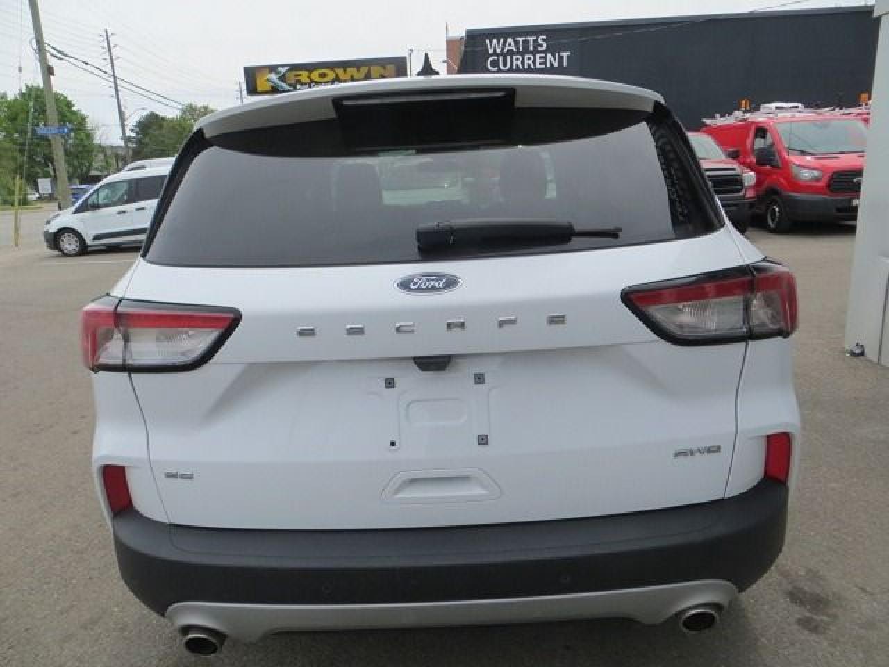 2021 Ford Escape CERTIFIED, ALL WHEEL DRIVE, REAR CAMERA, GAS - Photo #6