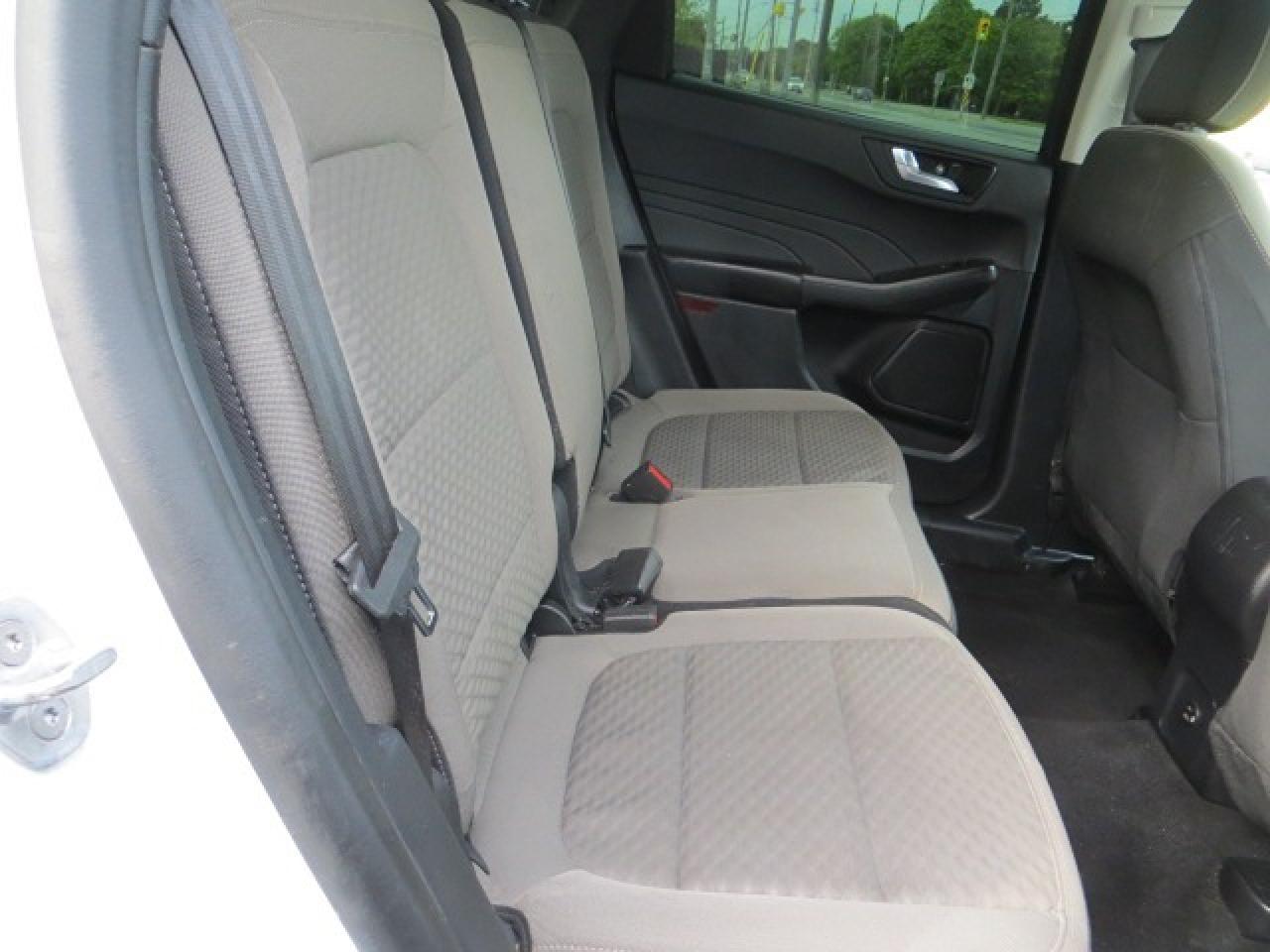 2021 Ford Escape CERTIFIED, ALL WHEEL DRIVE, REAR CAMERA, GAS - Photo #11